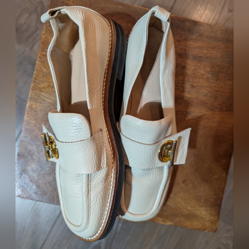 Napoleoni Leather Ivory Loafer